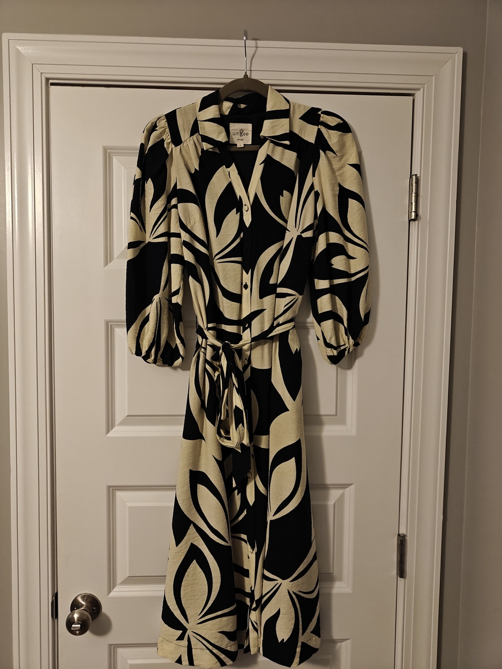 Umgee Black and Cream Printed Midi Shirt Dress with Tie Waist
